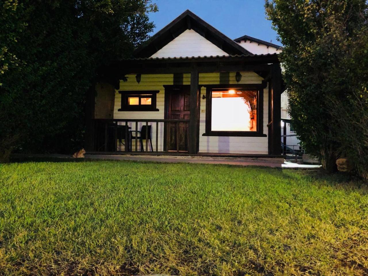 Noach Batavor Villa Kefar Kish Exteriör bild